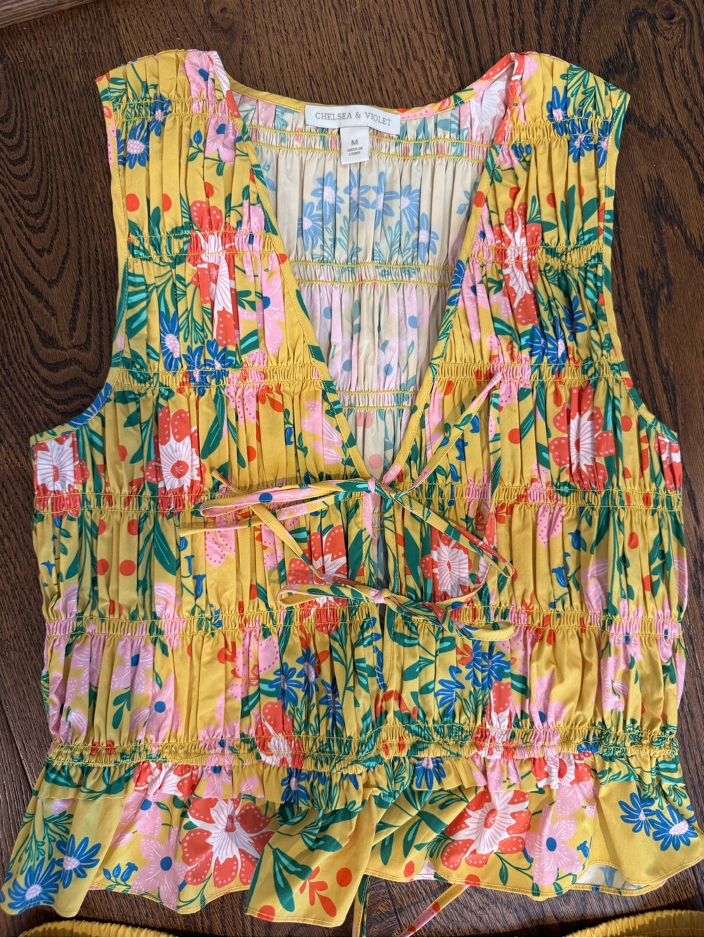 Chelsea & Violet Yellow Floral Tie-Front Smocked Tank